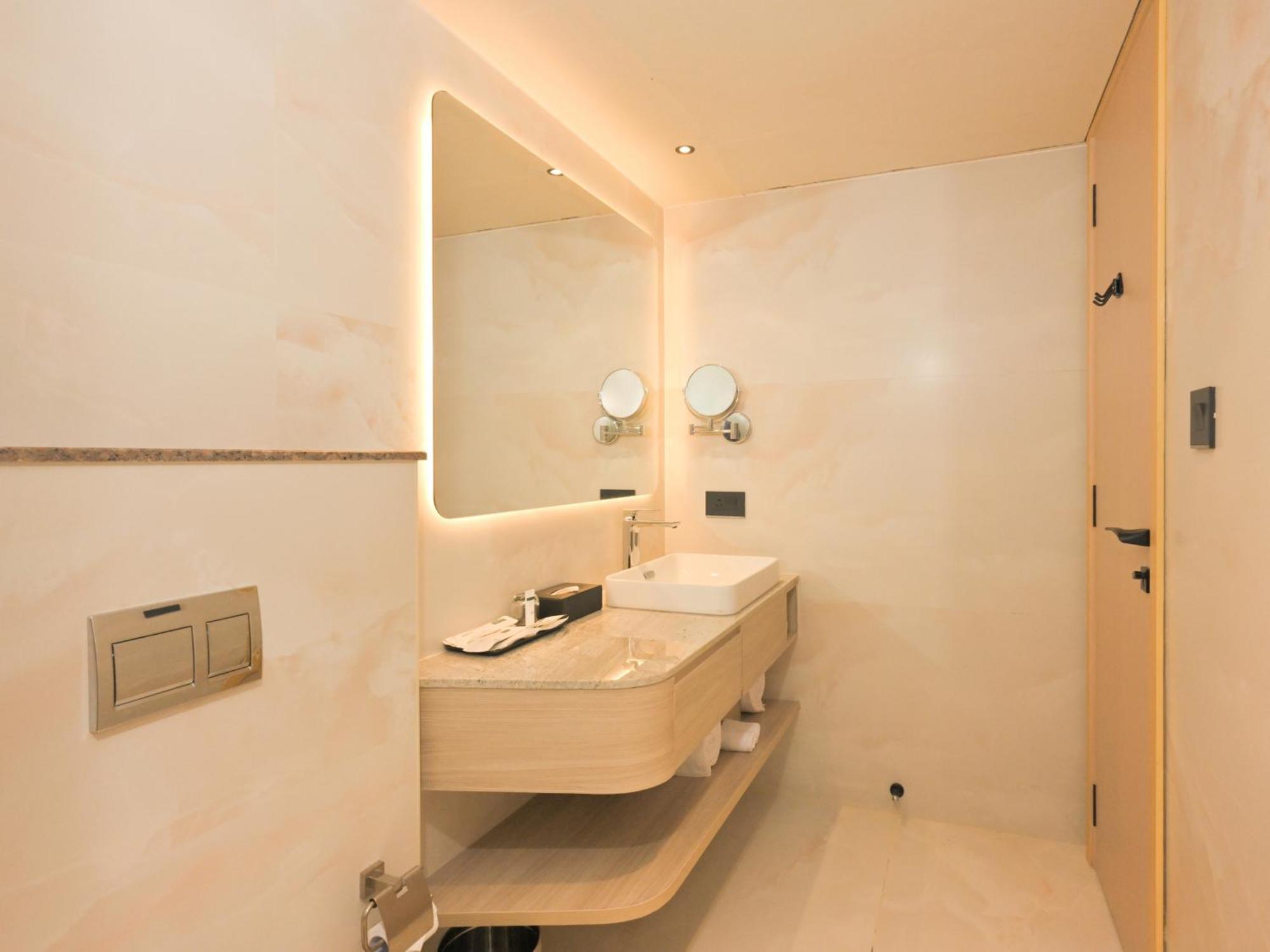 Arrival Hotel Hyderabad Bagian luar foto